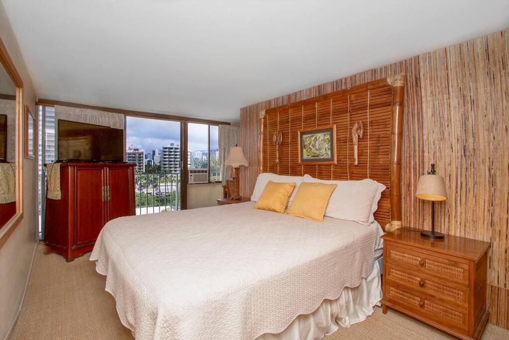 Diamond Head Beach Hotel Honolulu Quarto foto